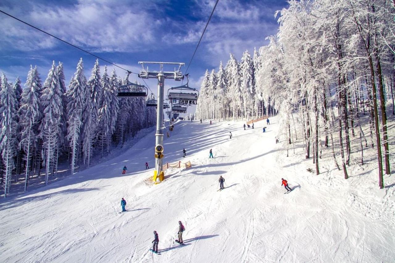 Fun4All-Holidayhome Медебах Экстерьер фото